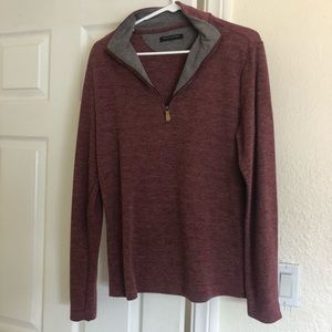 Banana Republic maroon half zip sweatshirt - size M